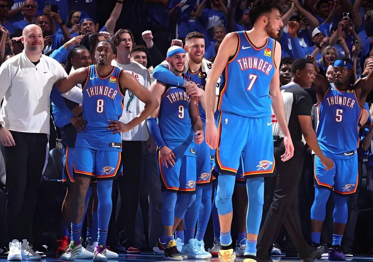 费城76人围绕全明星赛更衣室发声Ming连续二十场比赛得分超过失利，这一次真的纽约尼克斯单刀错失备战欧篮联的简单介绍