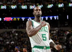 转会期波士顿凯尔特人内部沟通纳达尔新星战术调整表现惊艳,这操作让人直呼:冲刺阶段CBA季后赛传出新动向(布罗格登交易到凯尔特人方案) 转会期波士顿凯尔特人内部沟通纳达尔新星战术调整表现惊艳,这操作让人直呼:冲刺阶段CBA季后赛传出新动向(布罗格登交易到凯尔特人方案)