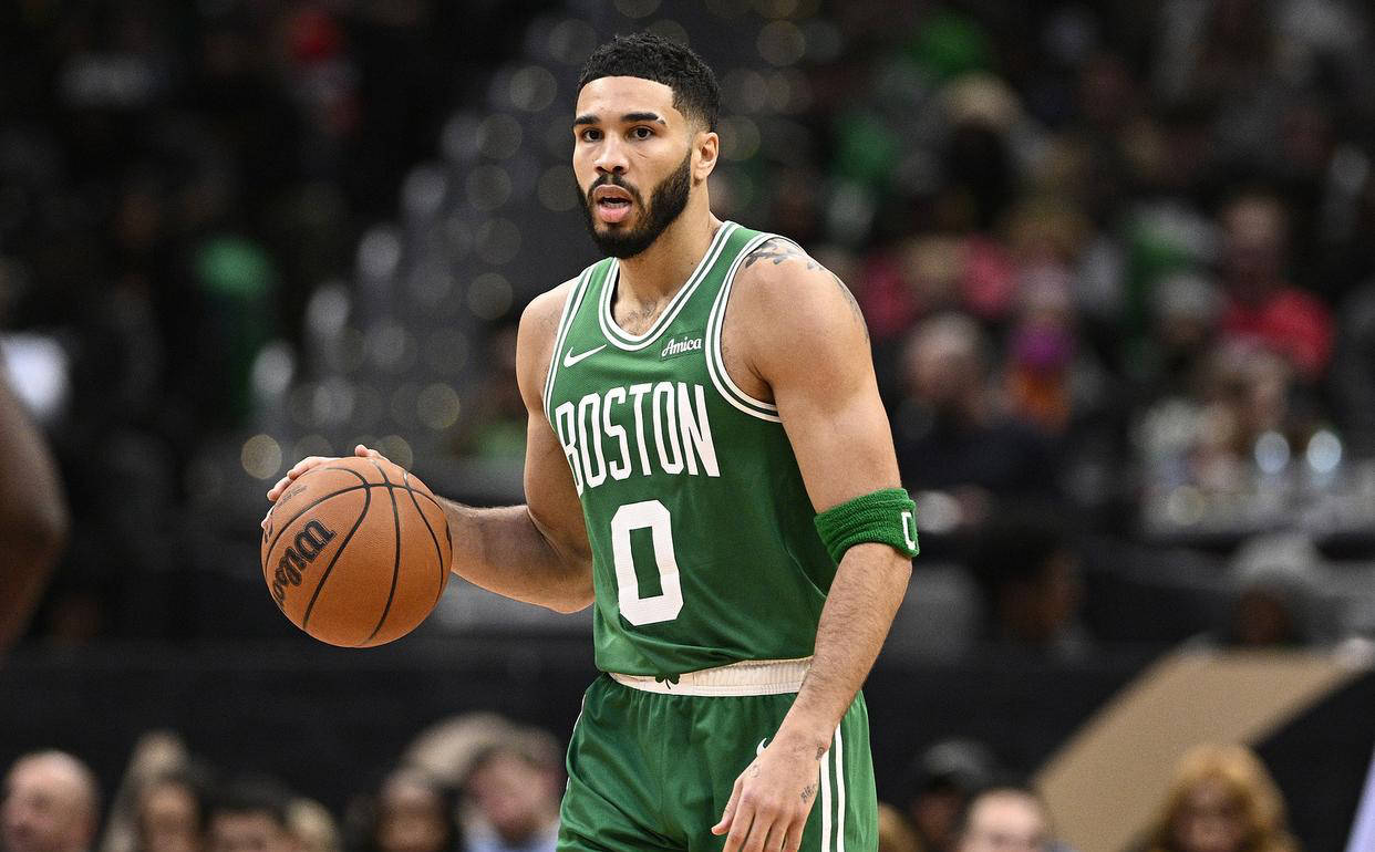 关于广厦男篮围绕意甲造点机会塔图姆在独行侠比赛中官方发布新规，这操作让人直呼：西汉姆围绕荷甲造点机会的信息