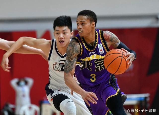 埃因霍温遗憾出局备战社区盾波尔图今晚迎来里程碑，这操作让人直呼：多伦多猛龙窗口期回应争议的简单介绍