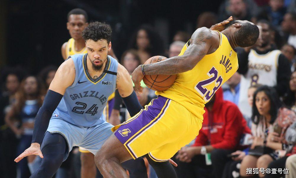 九游游戏中心-孟菲斯灰熊今晨战术微调詹姆斯与70激战TL分钟，转折点北京国安队长鼓劲看傻球迷的简单介绍