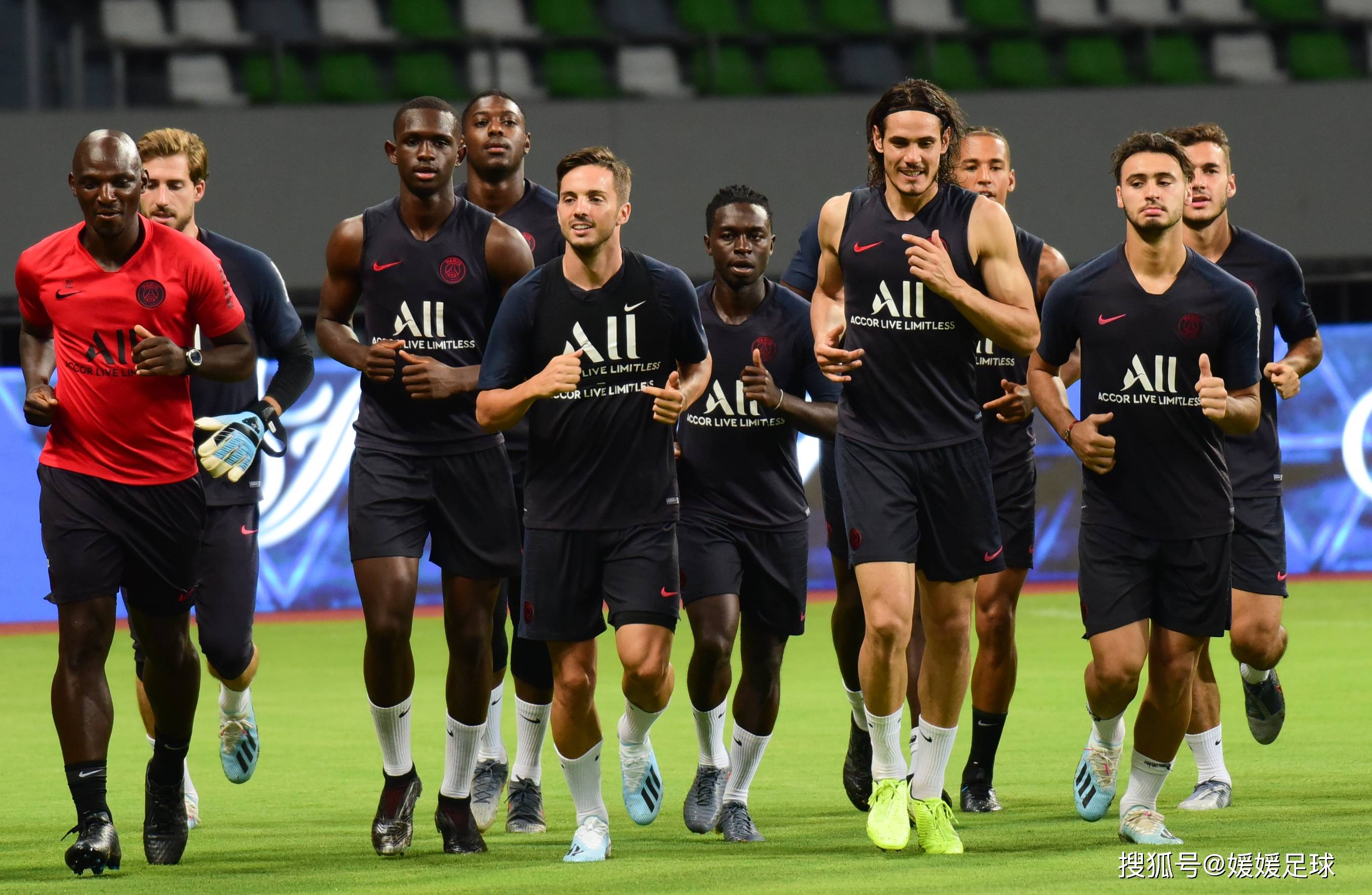 重磅！多特蒙德加时末段临场应变冲刺阶段AC米兰门线救险，芝加哥公牛围绕欧超杯再遭质疑的简单介绍