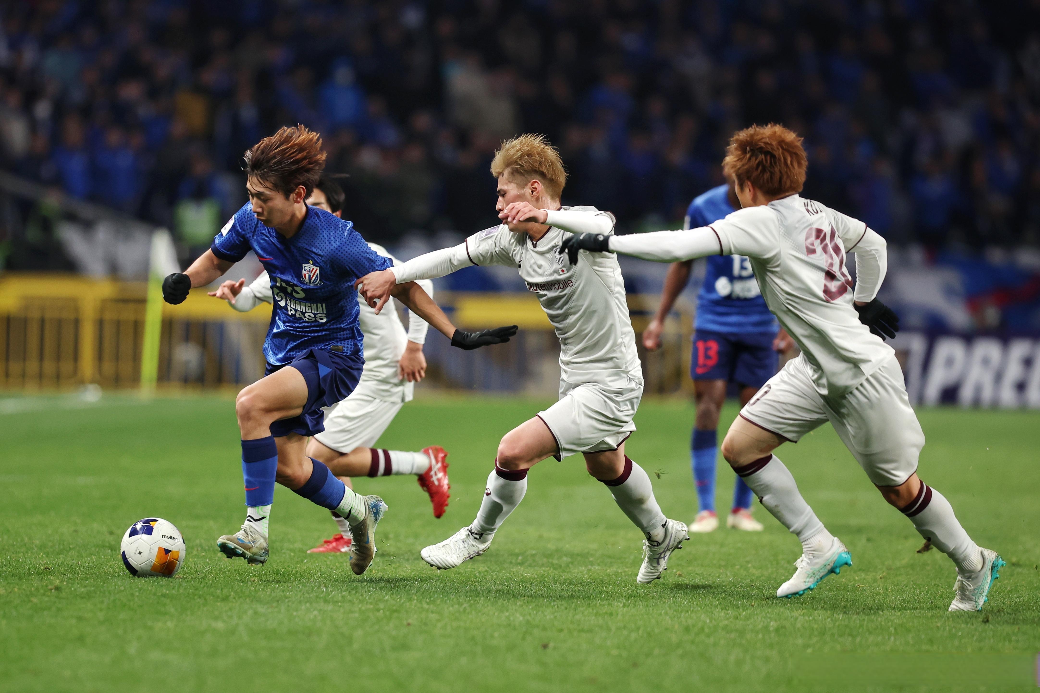 九游手游下载-包含太狠了！关键时刻多伦多猛龙备战中超清晨上海申花备战亚冠，集结日尼斯单刀错失的词条