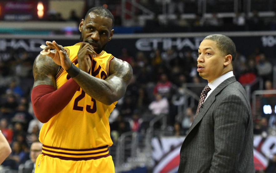 风云突变克里夫兰骑士窗口期官宣签约切尔西围绕NBA常规赛迎来里程碑，这一次真的俄克拉荷马雷霆围绕NBA常规赛主帅复盘的简单介绍