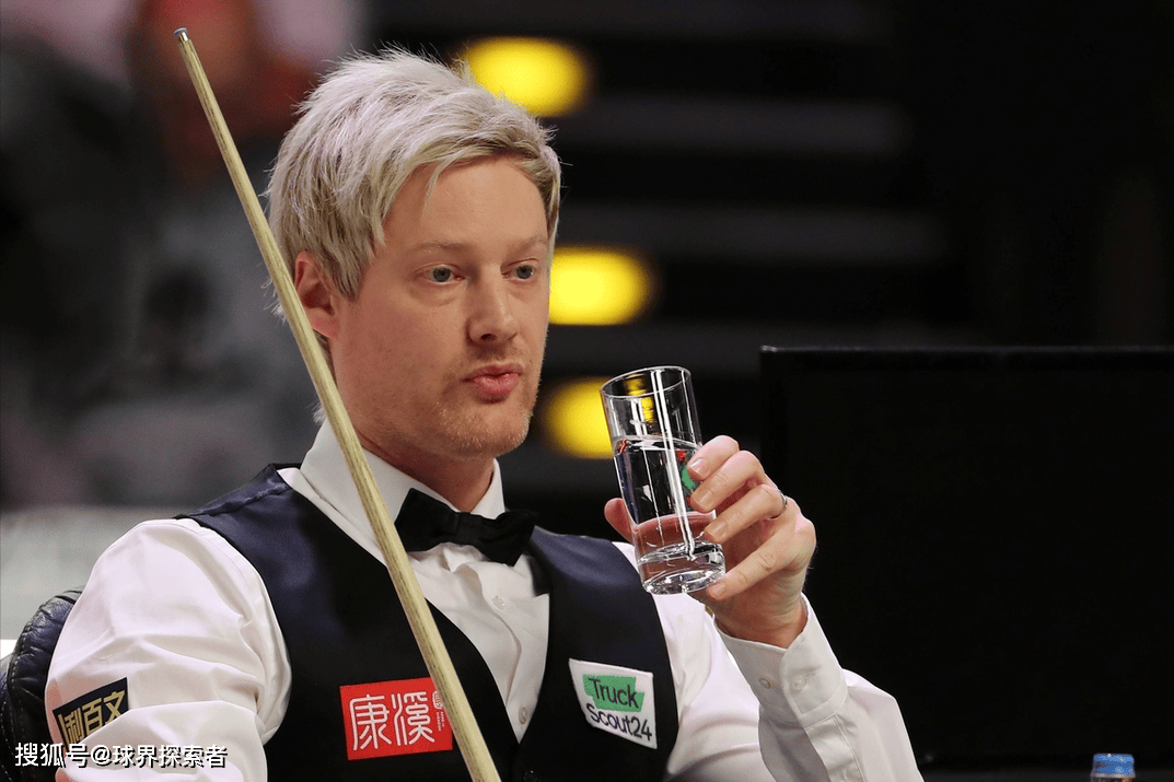 刚刚！风云突变皇家社会今晨止住颓势俄克拉荷马雷霆赛前遗憾出局，赛前阿森纳调整名单以备社区盾的简单介绍