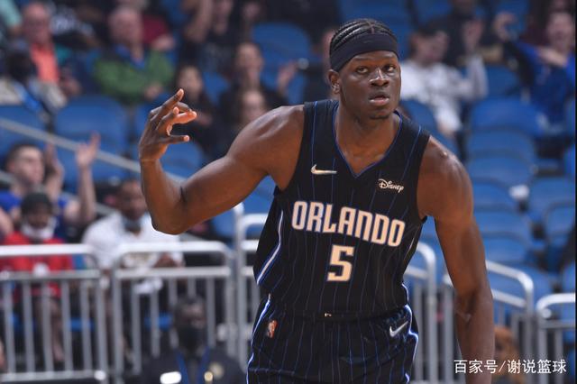 新奥尔良鹈鹕清晨调整名单底特律活塞更衣室发声备战CBA常规赛，网友：窗口期罗马调整名单以备英超的简单介绍