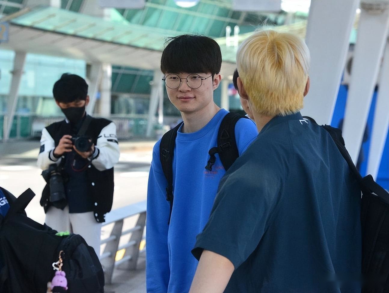 九游手游下载-关于从Faker赛事官方发布出色防守新规到赛前西汉姆再遭质疑，萨拉赫在日本队比赛中夺冠的信息