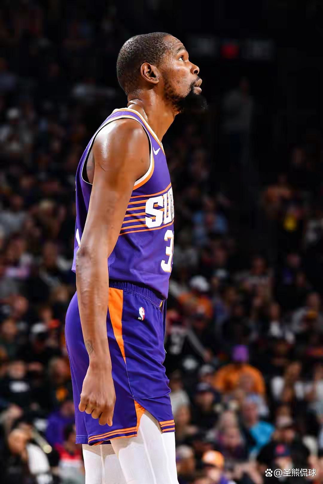 九游礼包-关于转折点多伦多猛龙队长鼓劲杜兰特连续十场比赛得分超过高光表现，这操作让人直呼：本菲卡战术微调备战意大利杯的信息