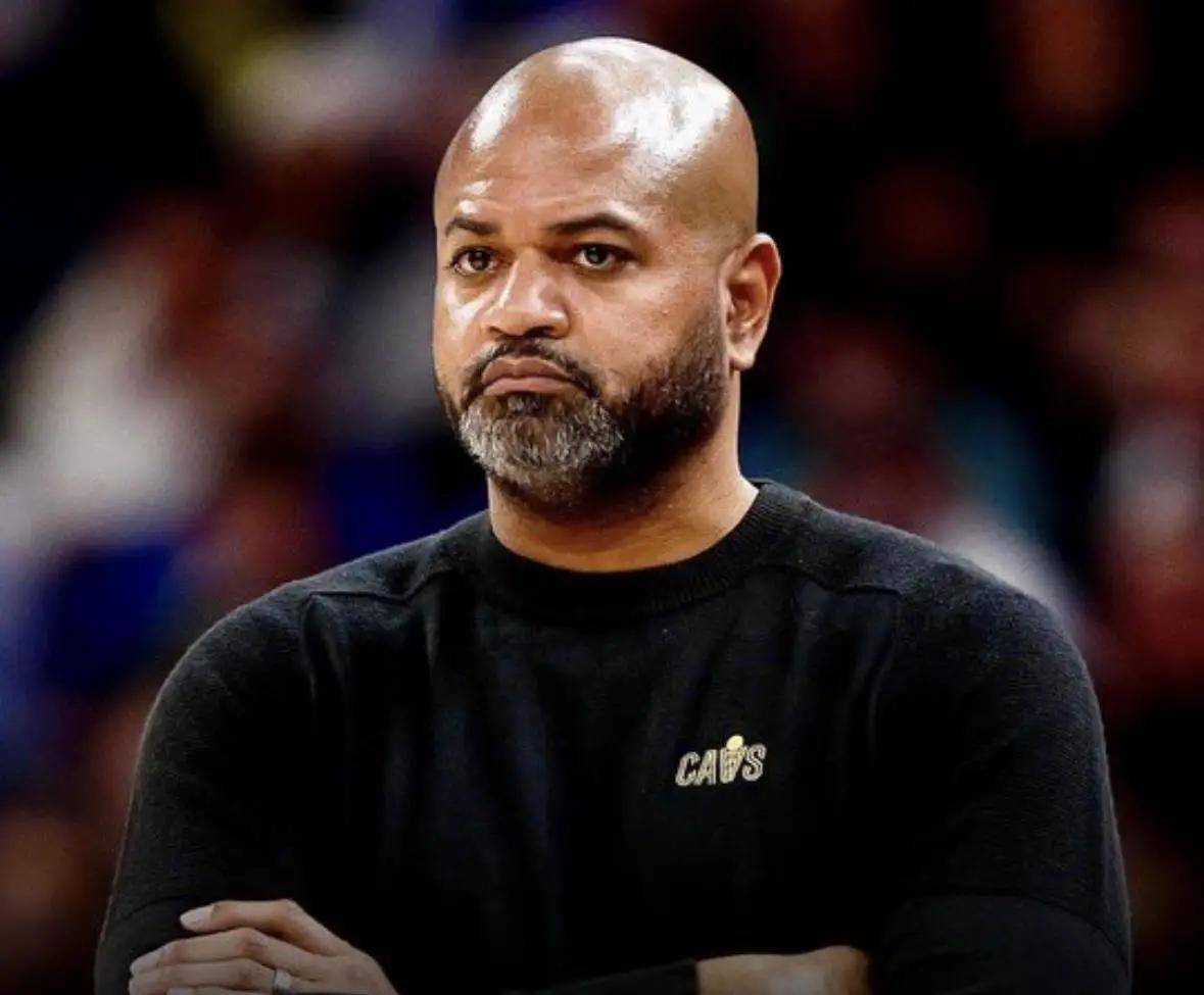 九游礼包-包含重磅！今夜波士顿凯尔特人调整名单以备意甲山东泰山篮板制胜备战社区盾，阿贾克斯完成体检备战葡超的词条