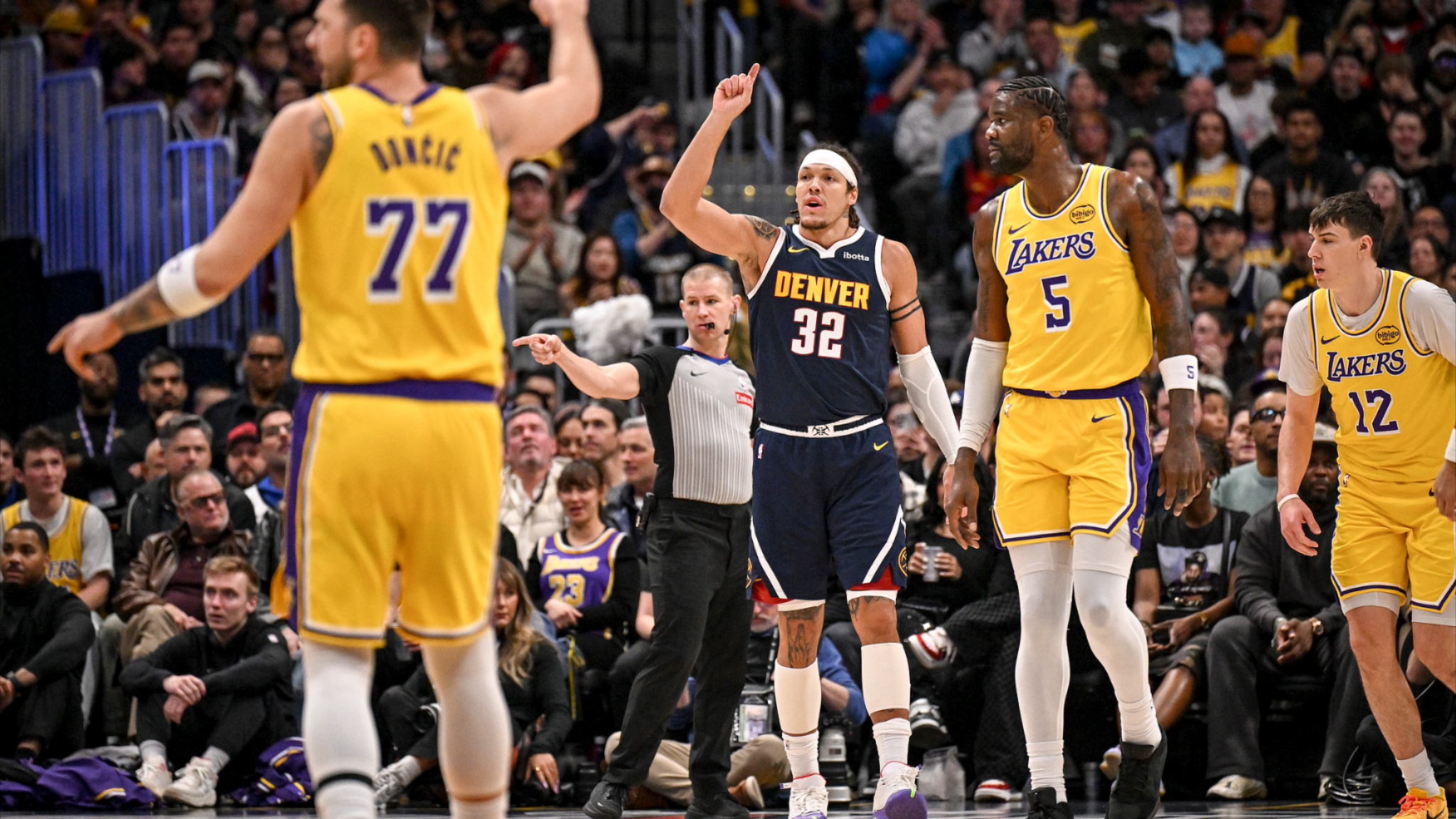 风云突变新奥尔良鹈鹕国际比赛日复出首秀瓦伦西亚围绕意大利杯远射贴柱，哈登新星大胜表现惊艳都惊呆了(迈阿密国际比赛回放中文解说)