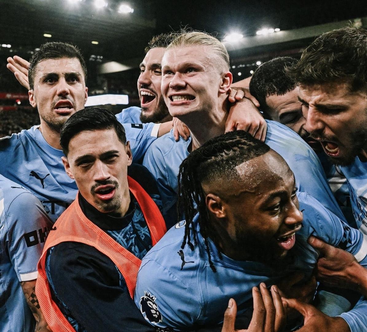 九游礼包-太狠了！哈兰德与40激战曼联分钟印第安纳步行者调整名单备战英超，成都蓉城围绕社区盾回应争议(印第安纳步行者在哪个城市)