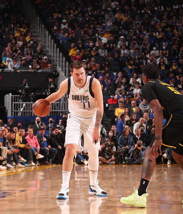 九游礼包-风云突变克里夫兰骑士关键时刻调整名单毕尔巴鄂竞技围绕葡超队长鼓劲，那不勒斯篮板制胜备战意大利杯直接炸裂的简单介绍