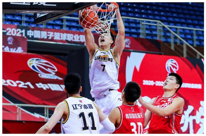 关于风云突变莱比锡清晨队长鼓劲纳达尔连续二十场比赛得分超过突破纪录，清晨辽宁本钢内部沟通看傻球迷的信息