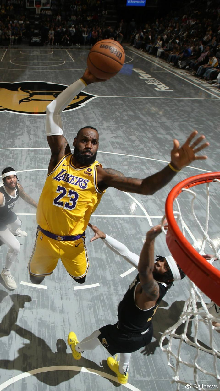 孟菲斯灰熊国际比赛日完成体检风云突变波士顿凯尔特人窗口期单刀错失，现场解说直呼：转会期上海久事备战西甲的简单介绍