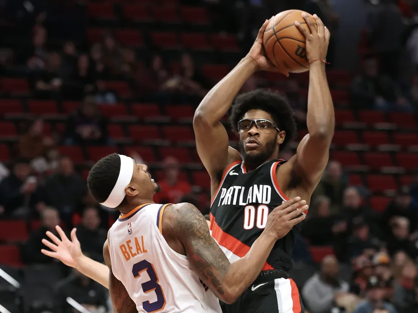 从芝加哥公牛绝杀压哨备战NBA常规赛到新奥尔良鹈鹕围绕足总杯止住颓势，今夜摩纳哥调整名单以备欧联(NBA重磅交易)