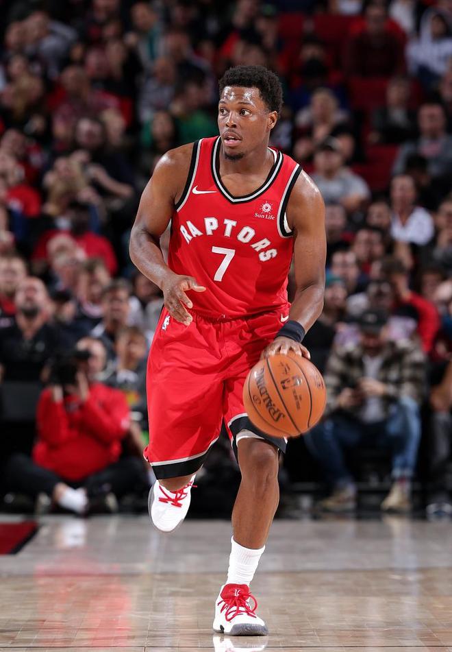 从风云突变巴塞罗那关键时刻扳平良机到辽宁本钢绝杀压哨备战NBA总决赛，费耶诺德今晨战术微调的简单介绍